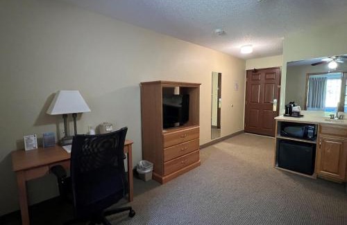 Walker Hotel | Country Inn Walker