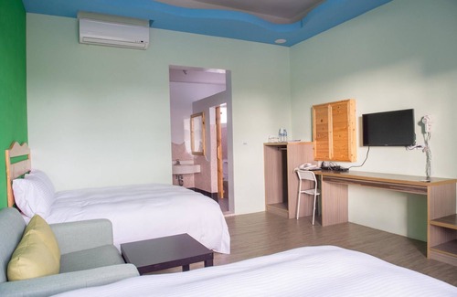 Checheng House | Country Lane Hostel