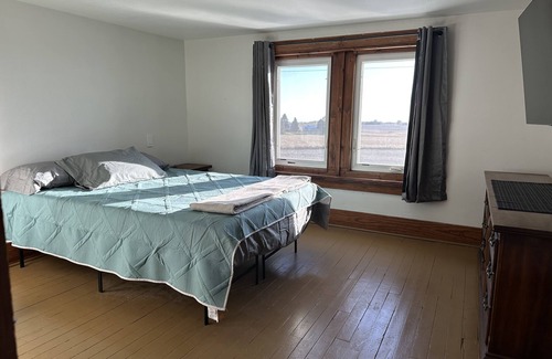 Moscow Other | Country living but less than 15 mins to downtown Iowa City. Most pets welcomed.