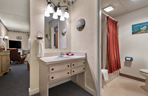 Witmer Hotel | Country Living Inn
