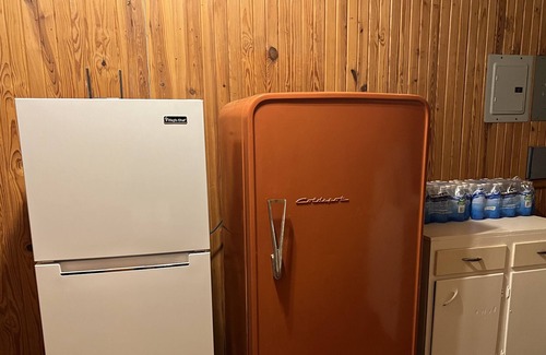 Lubbock House | Country Lodge, fire pit, hunters welcome, pets welcome, trailer parking