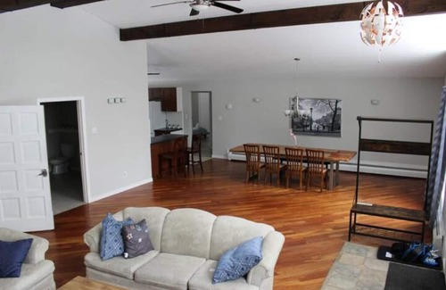 Elora House | Country Oasis in the Village