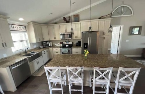 Grant-Valkaria House | Country on the Coast! 3 BR 2 bathnn