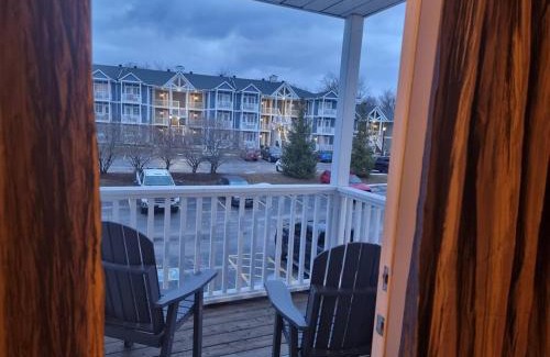 Oro-Medonte Apartment | Country Retreat Horseshoe Valley
