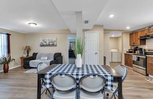 Arcadia House | Country Setting. Newly renovated double wide Home.