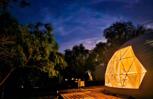 Jourdanton House | 🏕Country Side Stay In a Geodome 40 min. to San Antonio🔥