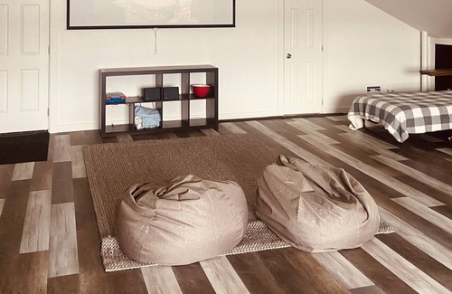 Essa House | Country Solitude in Utopia