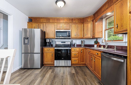 Ronks House | Country View Getaway
