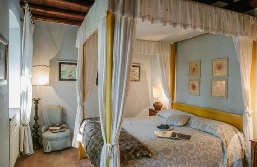 Terruggia Villa | Country Villa Il Roseto - D&C Certified