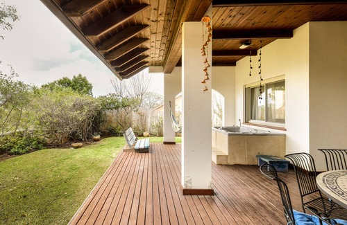 Ma'alot - Tarshiha Apartment | Country Yard Villa in Yaffe Nof Maalot