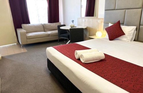 Cowra Hotel | Countryman Motor Inn Cowra