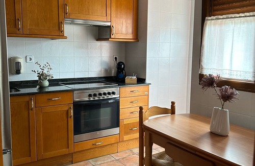 Espinama Apartment | Countryside Apartment with Mountain View