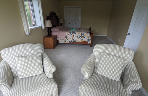Keith House | Countryside Charm with City Convenience