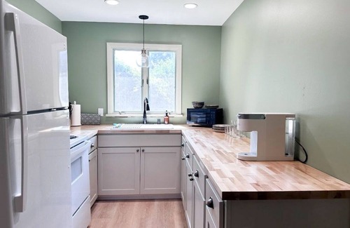 Fairport House | Countryside Guest House Convenient Location