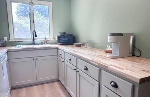 Fairport House | Countryside Guest House Convenient Location