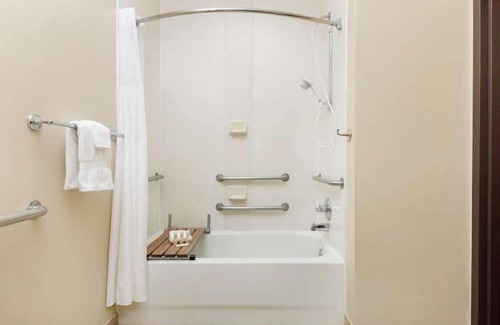 Jackson Hotel | Countryside Inn and Suites