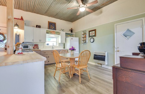 Osage County House | Countryside Retreat w/Pasture Views in Hominy