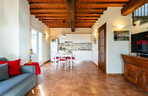Prato House | Countryside View - Villetta Chic
