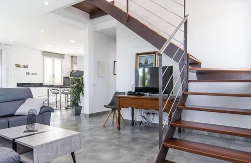 Llubi Villa | Countryside villa, high-end facilities great views