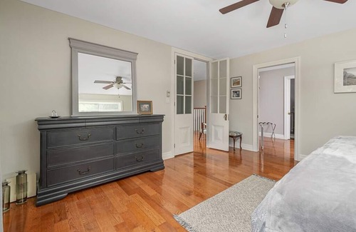 Milford House | County Lakehouse - The Perfect Spot in PEC