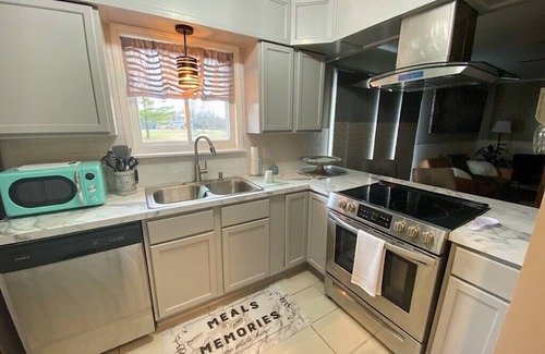 Indianapolis House | County Line Hideaway