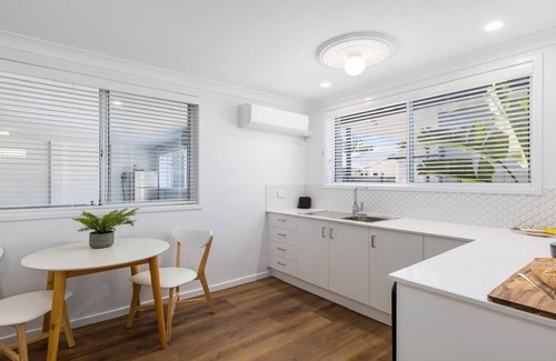 Sawtell House | Couples Dream, Pet Friendly, Corporate Stay