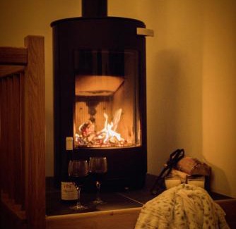 La Cote-d'Arbroz House | Couples Gem - Sensational views Nr Morzine