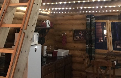 Kremmling Cabin | COUPLE’S GET-AWAY