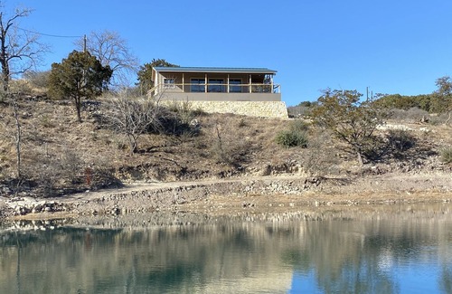 Ingram Cabin | Couples Retreat Lakeside