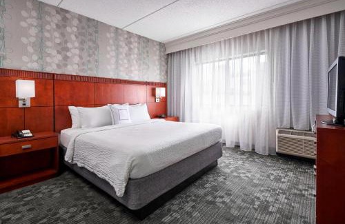 Linthicum Heights Hotel | Courtyard By Marriott Baltimore BWI Airport