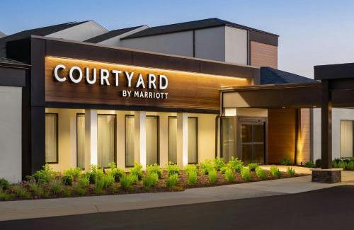 Mendota Heights Hotel | Courtyard by Marriott Minneapolis-St. Paul Airport