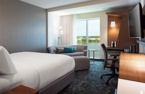 Winter Haven Hotel | Courtyard by Marriott Winter Haven