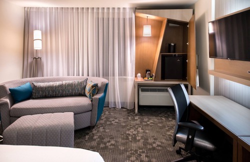 Albion Hotel | Courtyard by Marriott Albion