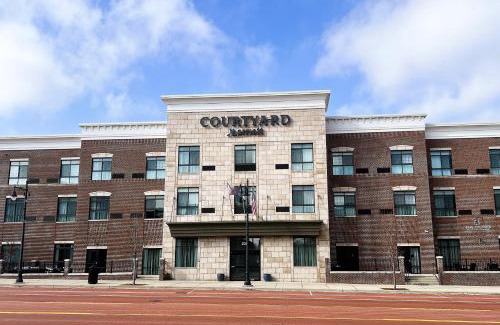 Albion Hotel | Courtyard by Marriott Albion