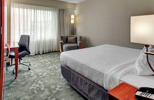 Oxford Hotel | Courtyard by Marriott Anniston Oxford