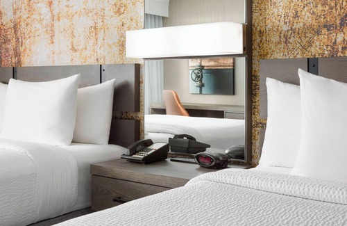 Waller Creek District Hotel | Courtyard by Marriott Austin Downtown/Convention Center