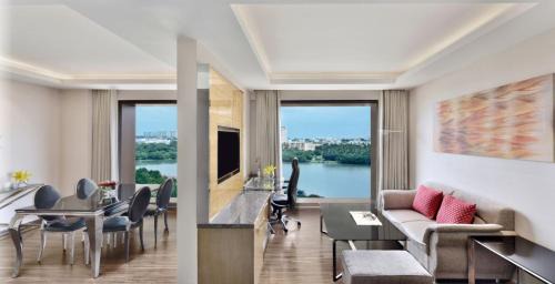 Nagavara Hotel | Courtyard by Marriott Bengaluru Hebbal