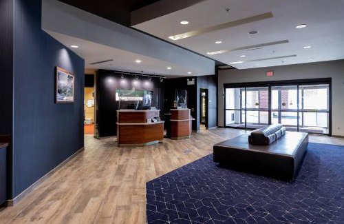 Norwood Hotel | Courtyard by Marriott Cincinnati Midtown/Rookwood