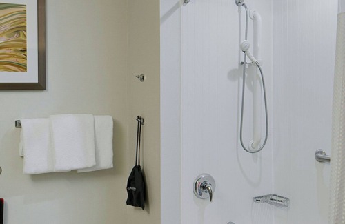 Columbus Hotel | Courtyard by Marriott Columbus West/Hilliard