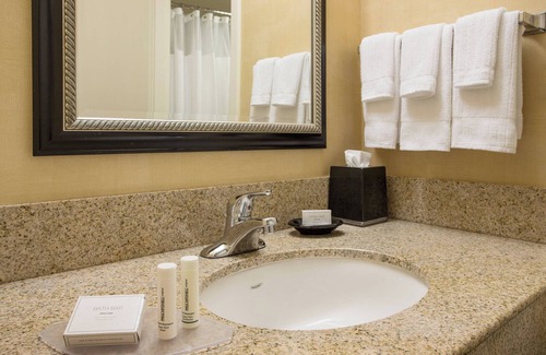 Santa Ana Hotel | Courtyard by Marriott Costa Mesa South Coast Metro