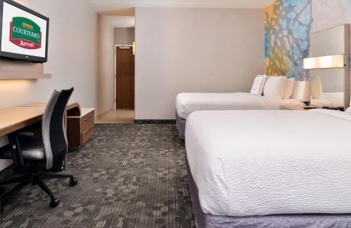 Northwest Dallas Hotel | Courtyard by Marriott Dallas Northwest