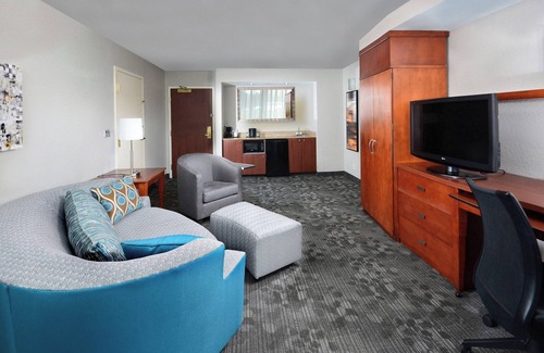 Danville Hotel | Courtyard by Marriott Danville