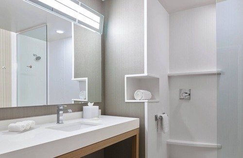 Aurora Hotel | Courtyard by Marriott Denver Aurora