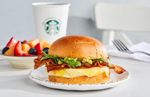 Troy Hotel | Courtyard by Marriott Detroit Troy