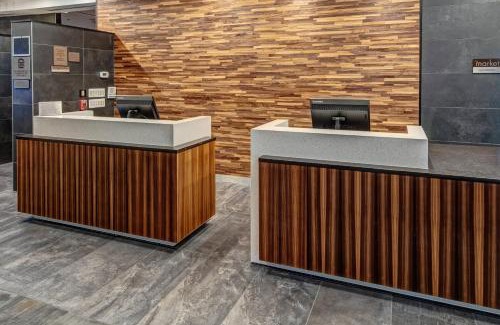 Herndon Hotel | Courtyard by Marriott Dulles Airport Herndon