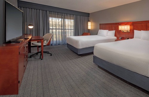 Ballenger Creek Hotel | Courtyard by Marriott Frederick