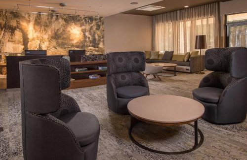 Hershey Hotel | Courtyard by Marriott Hershey Chocolate Avenue