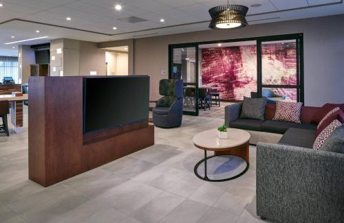 Jackson Hotel | Courtyard by Marriott Jackson
