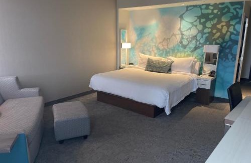 Brossard Hotel | Courtyard by Marriott Montreal Brossard