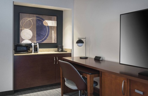 Norwalk Hotel | Courtyard by Marriott Norwalk